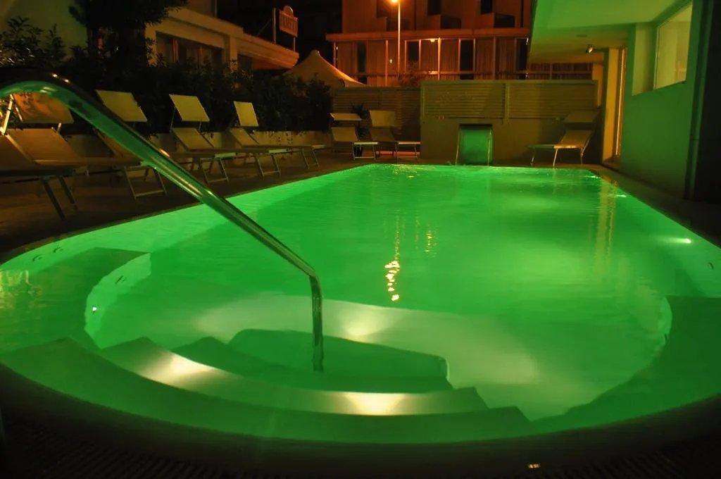 Hotel Alexander リッチョーネ イタリア