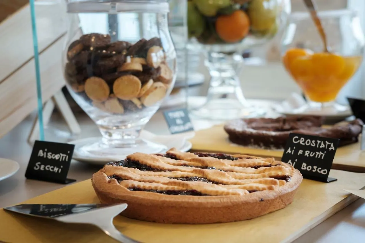 Hotel Alexander リッチョーネ 3*,  イタリア